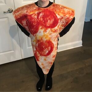 Kids pizza costume.